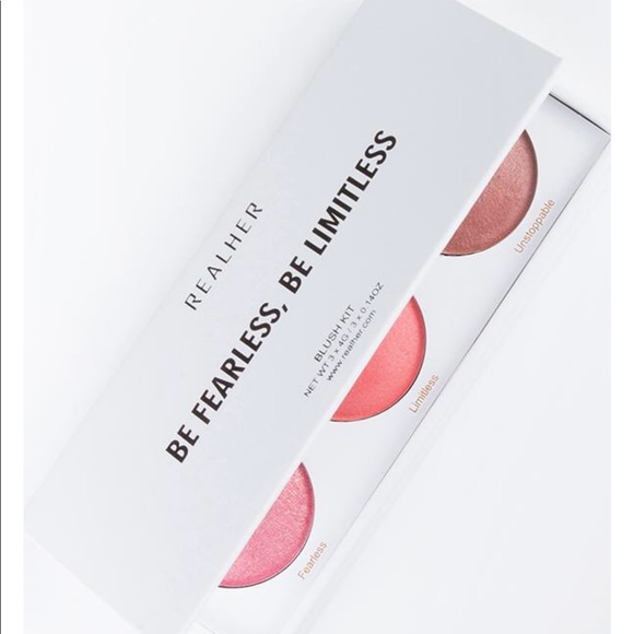 REALHER blush kit - Picture 5 of 5